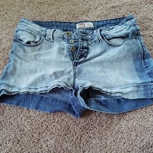 Lei jean shorts
